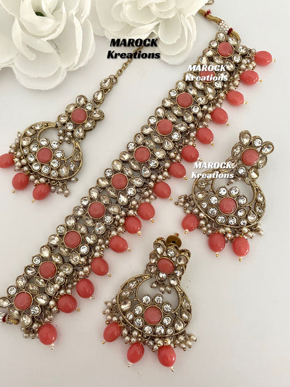 Kundan choker set