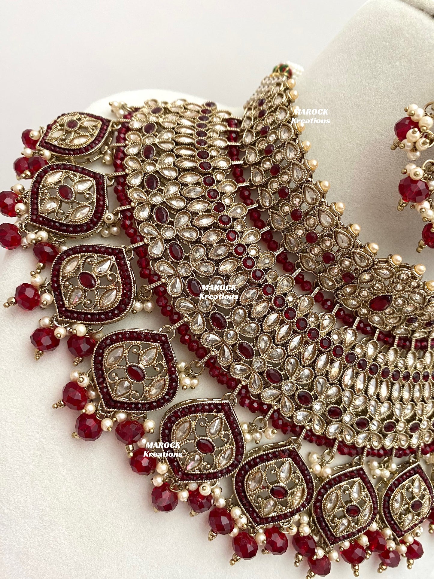 Tashi Premium Quality Polki Statement Bridal set