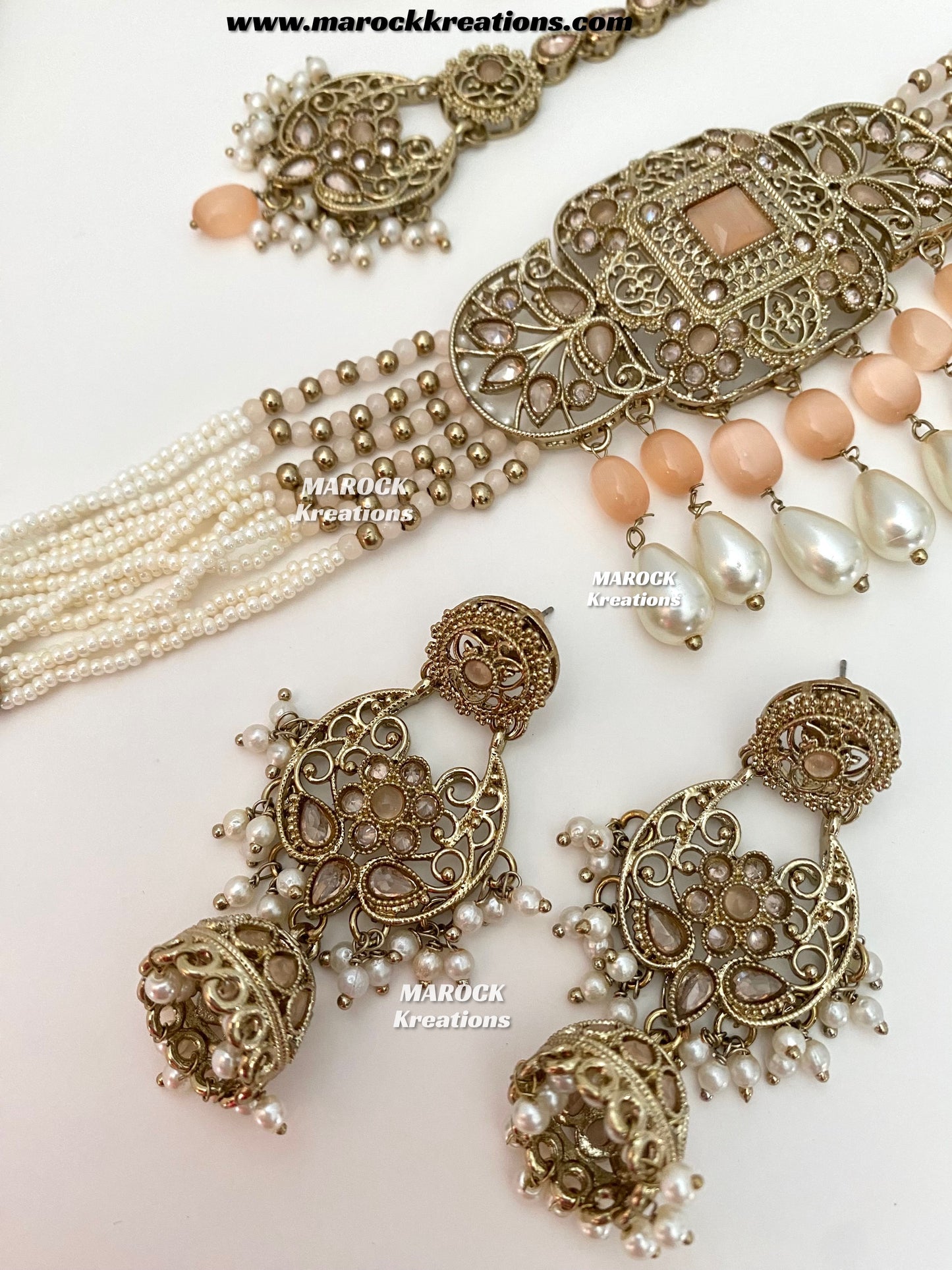 Naila Antique Gold Polki Choker set