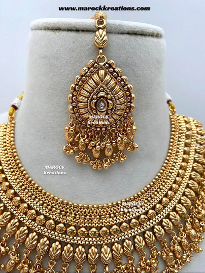 Aarti Premium Quality Gold plated necklace set comes with Passa/Jhoomer