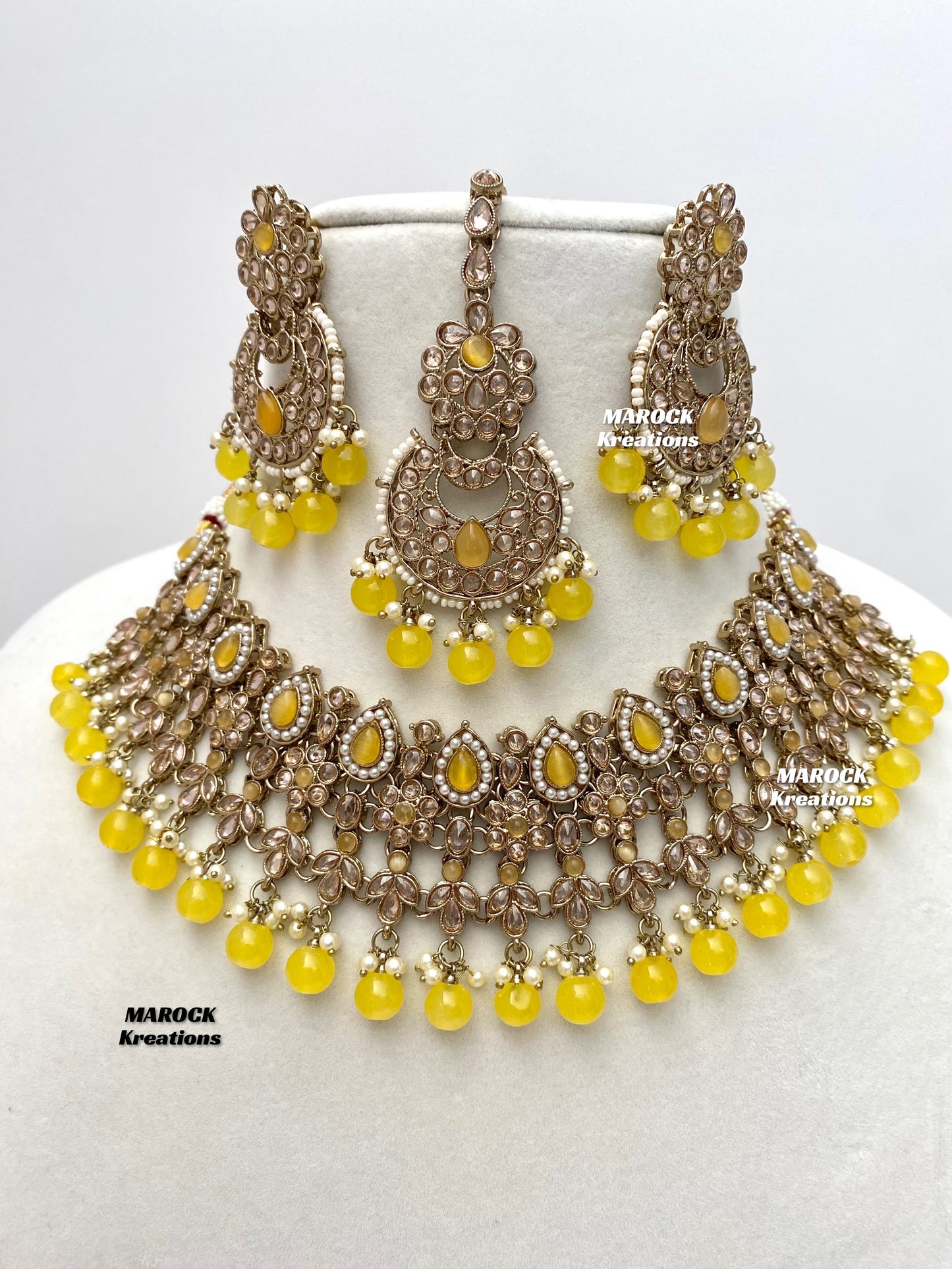 Sadhna Antique Gold Polki Necklace set