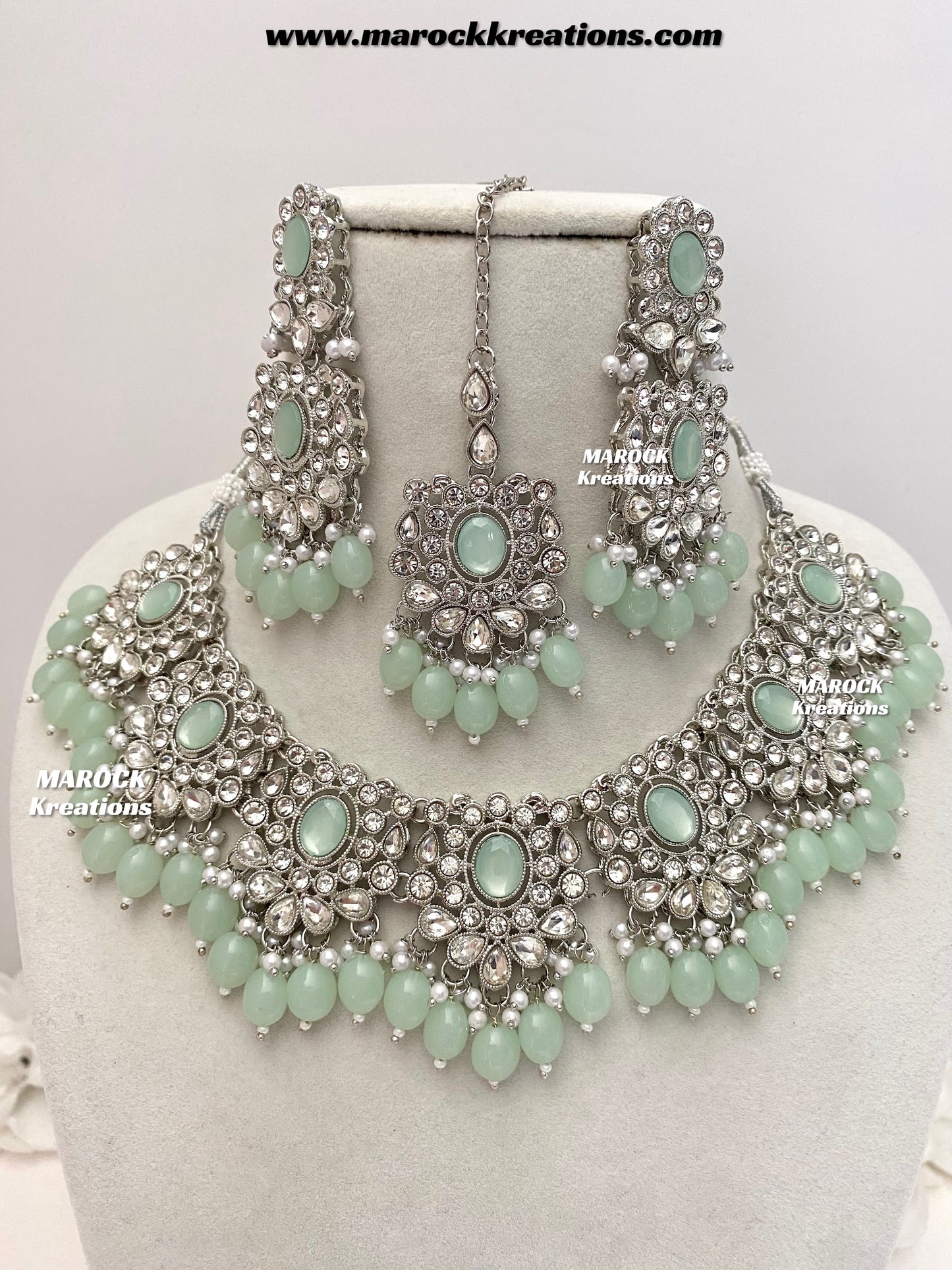 Naina Silver Stone Necklace set
