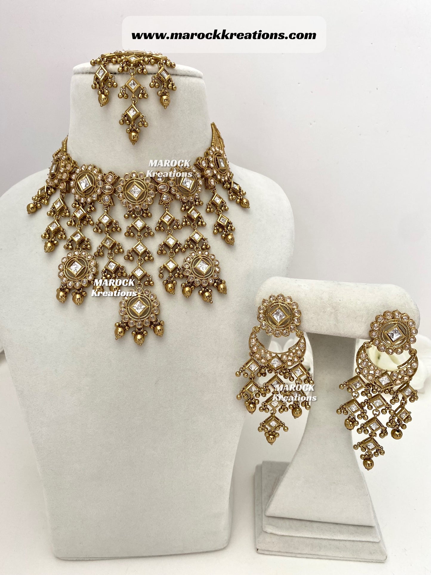 Antique Gold Kundan/Polki Statement Choker set