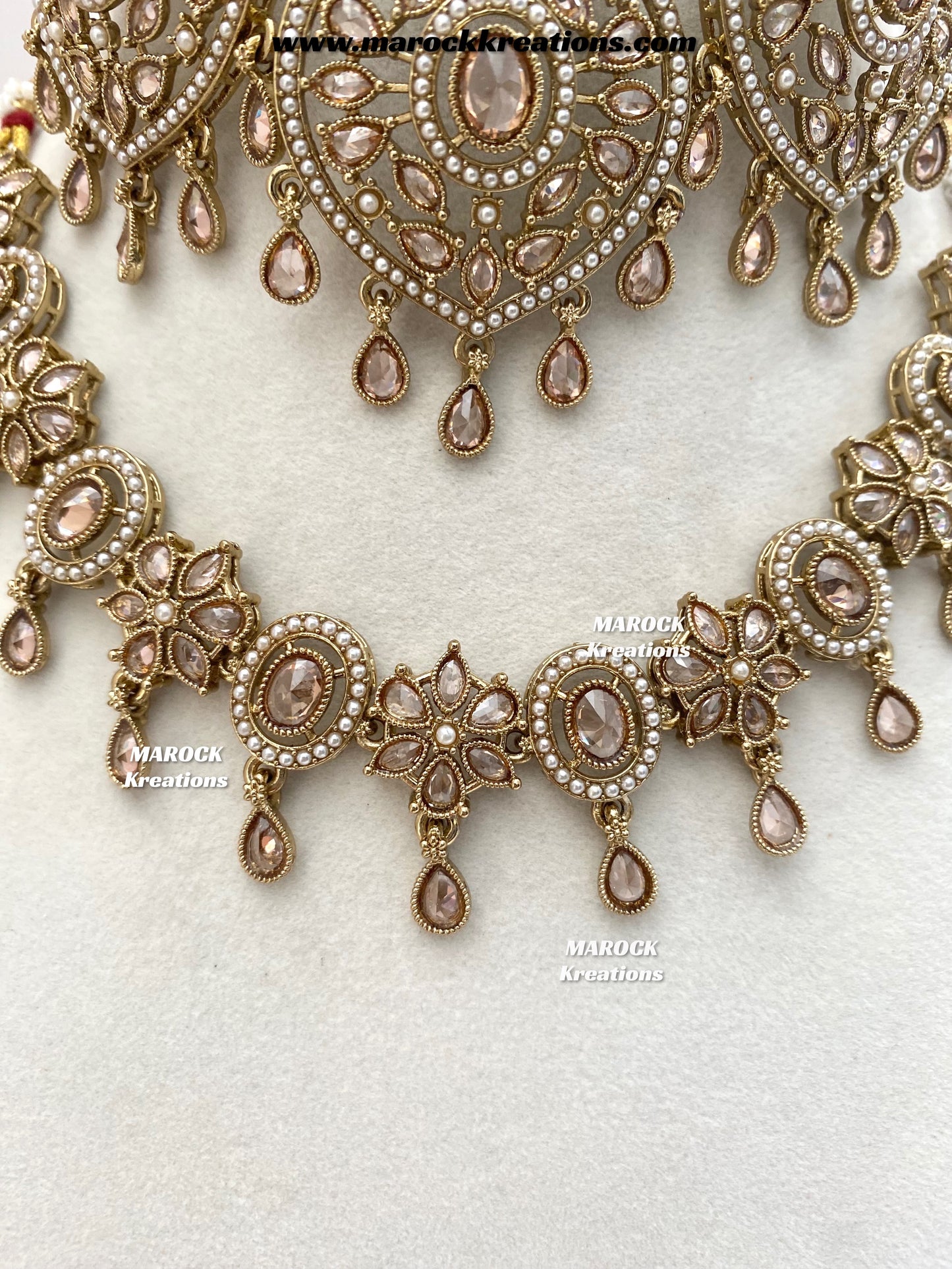 Mavis Antique Gold Polki Necklace set