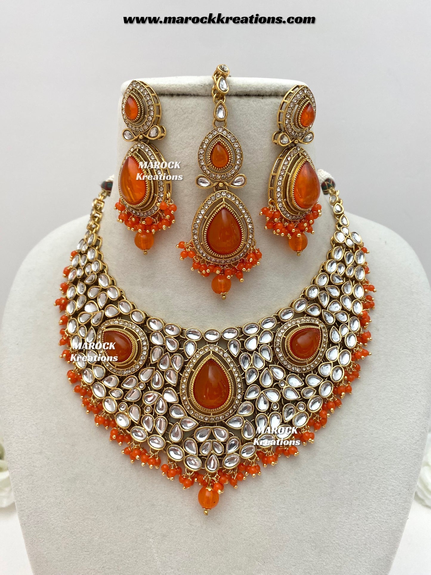 Veena Premium Quality Kundan Statement Necklace set