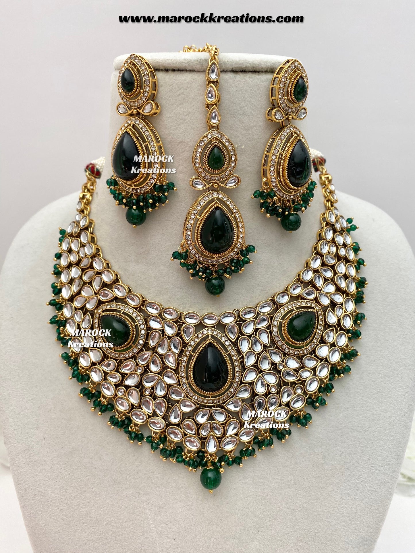 Veena Premium Quality Kundan Statement Necklace set