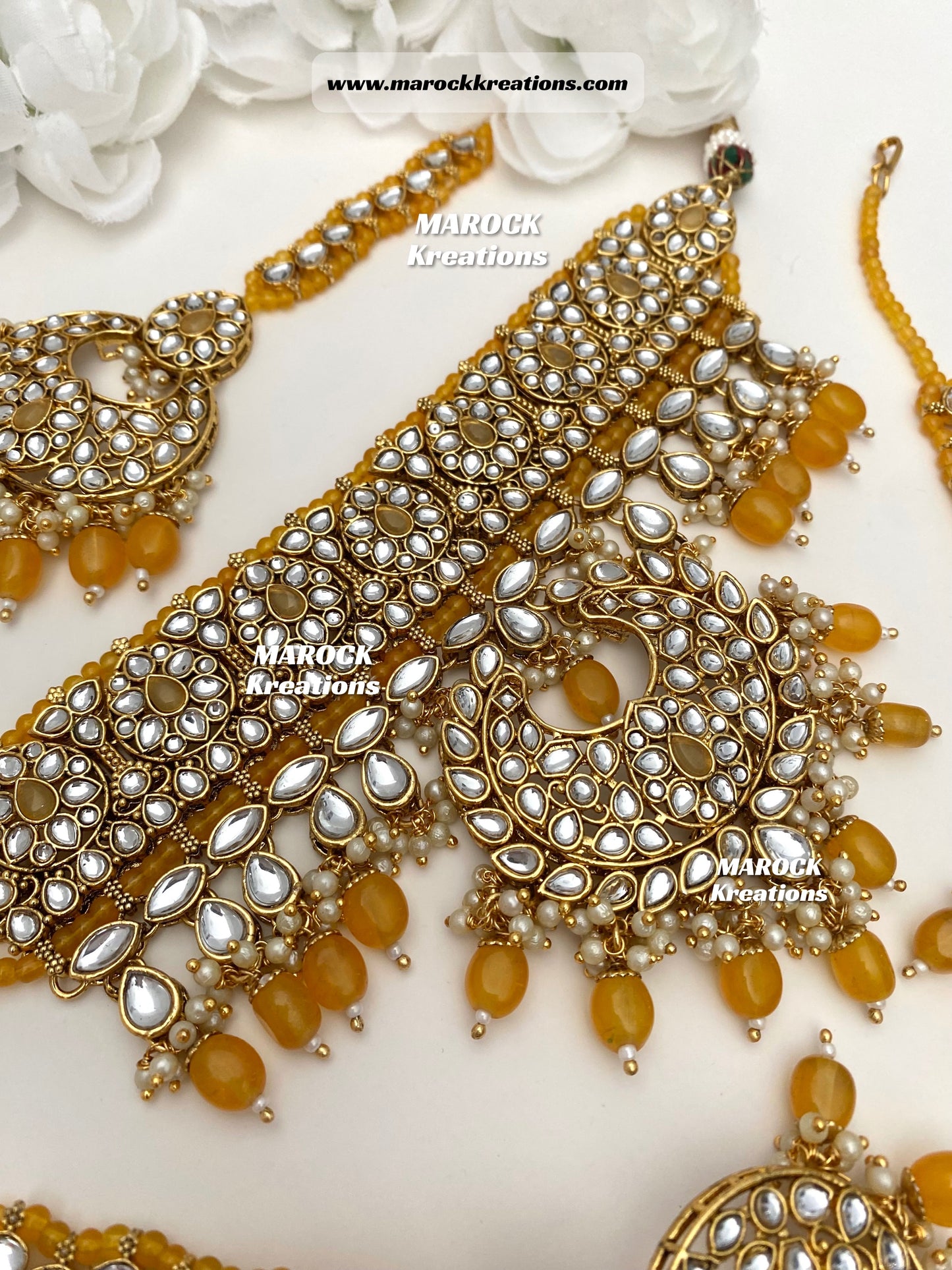 Fine Kundan Statement Choker set