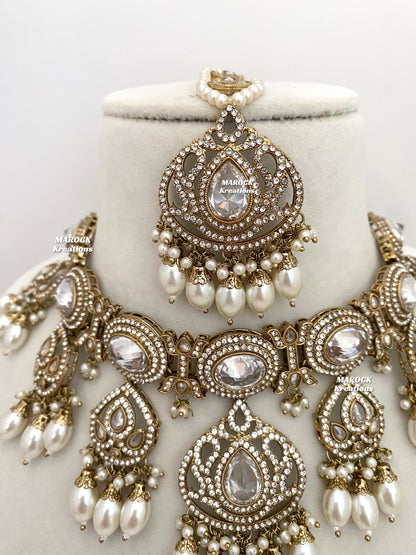 Yumna Polki statement Choker/Necklace set