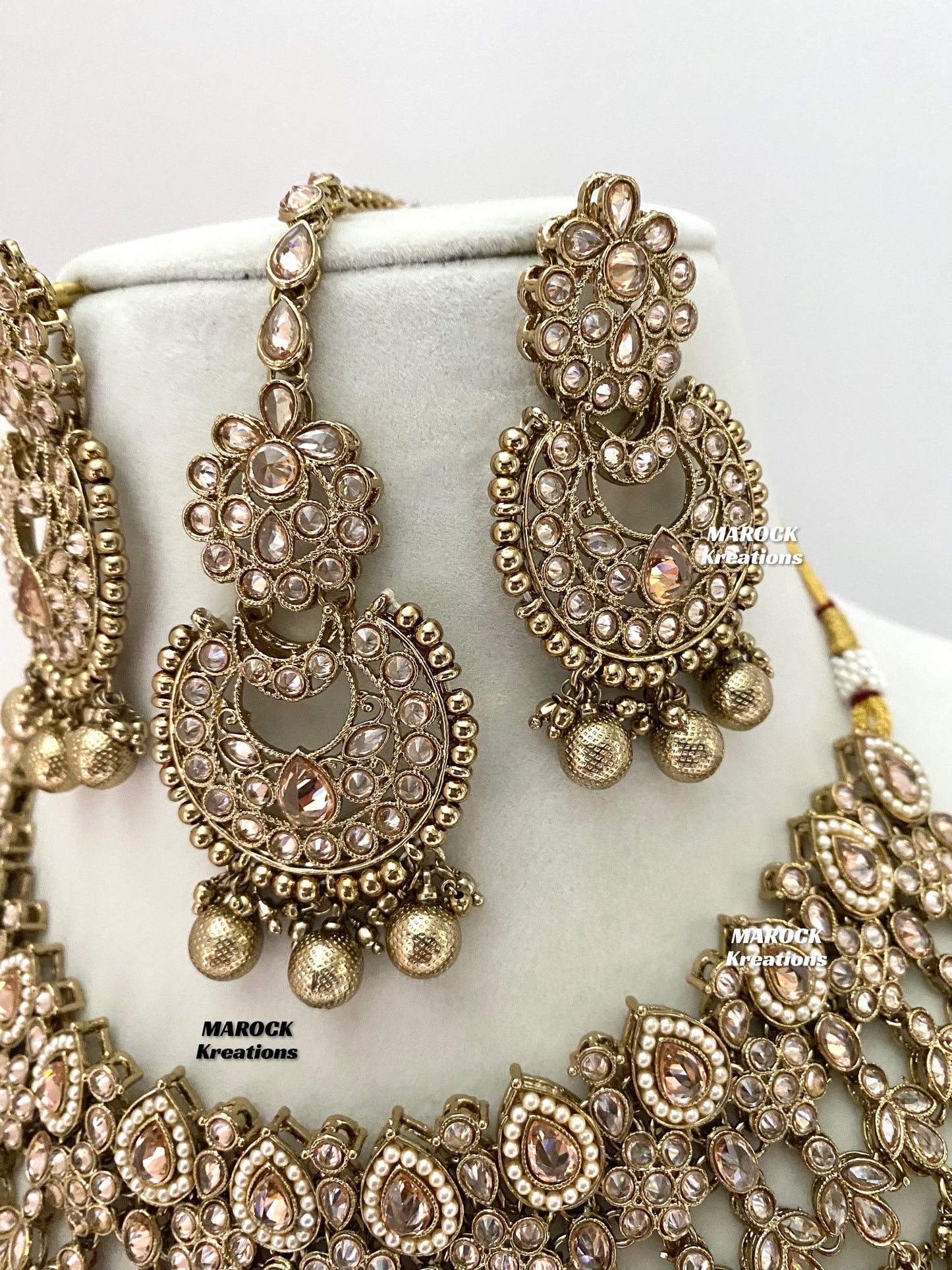 Sadhna Antique Gold Polki Necklace set