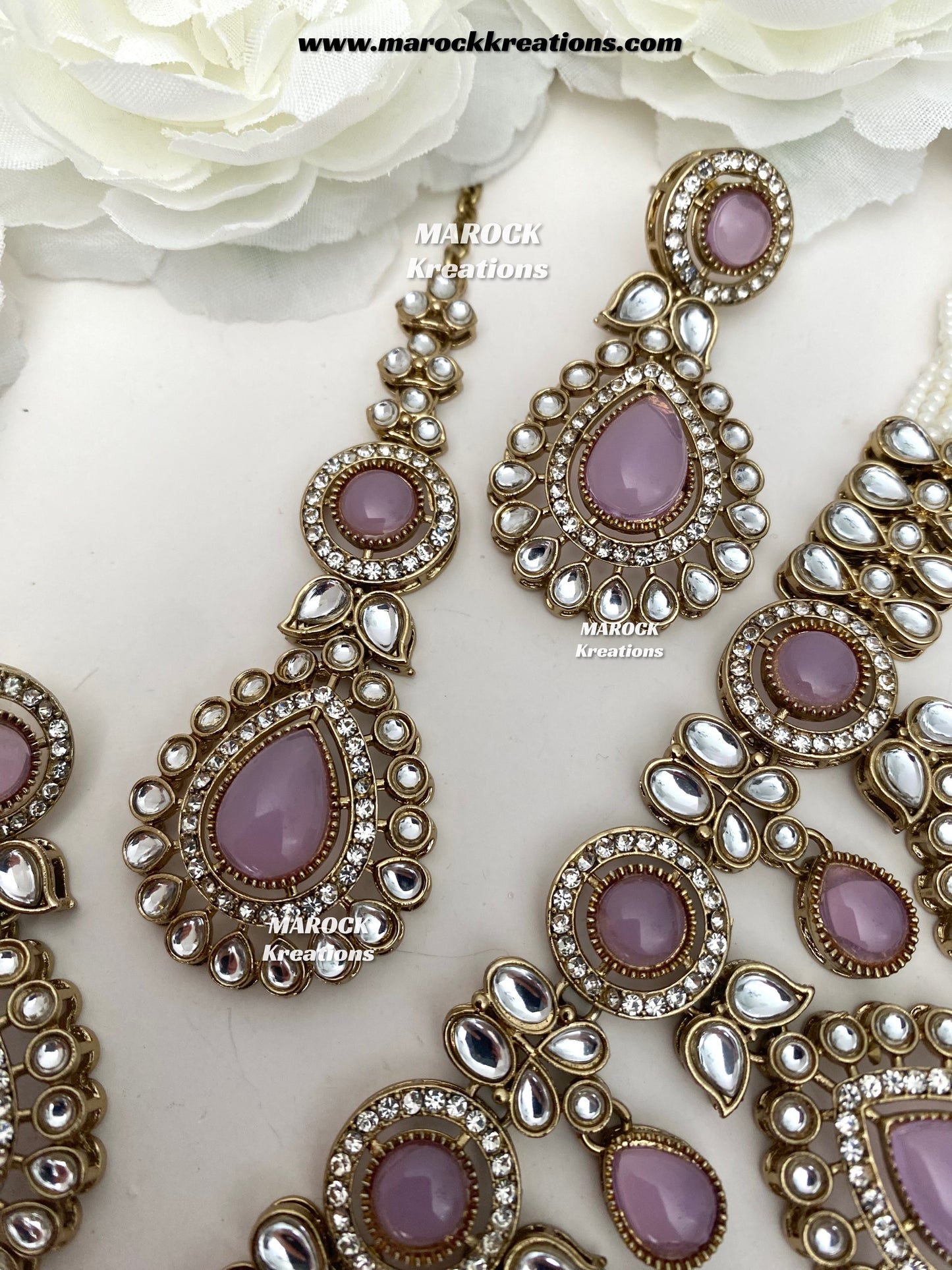 Rida Premium quality Kundan choker set