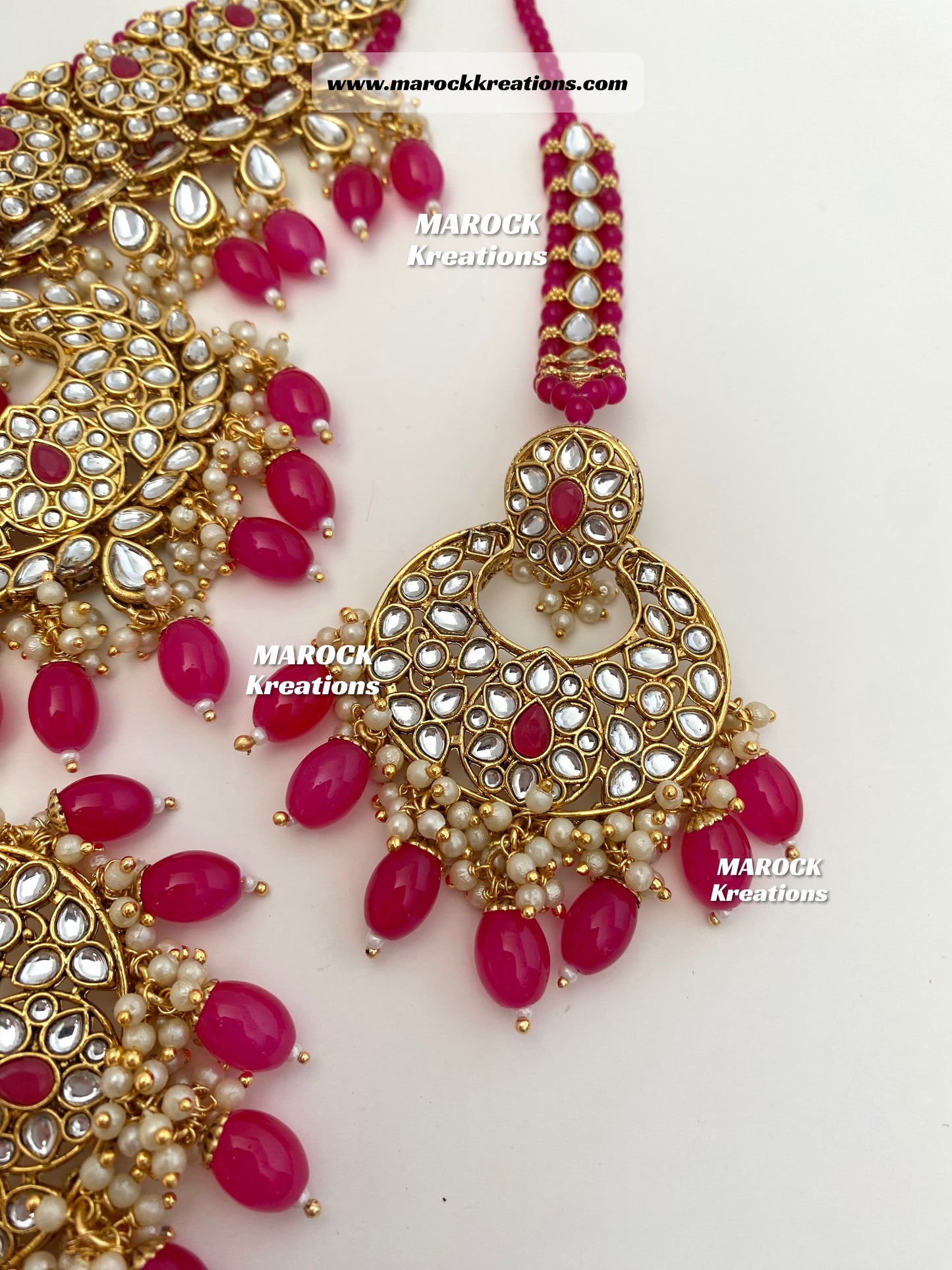 Fine Kundan Statement Choker set