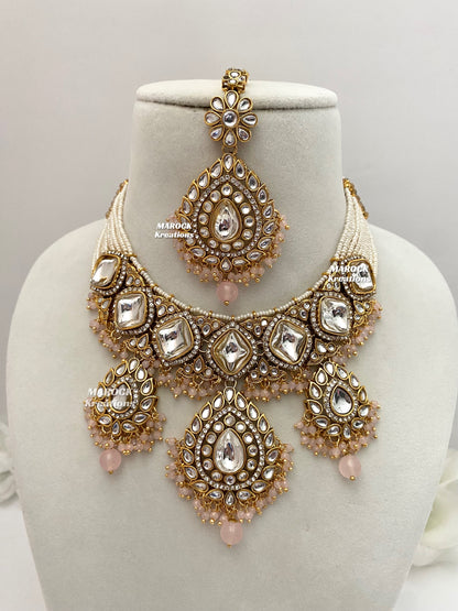 Rahila Premium quality Kundan Statement Choker/Necklace Set
