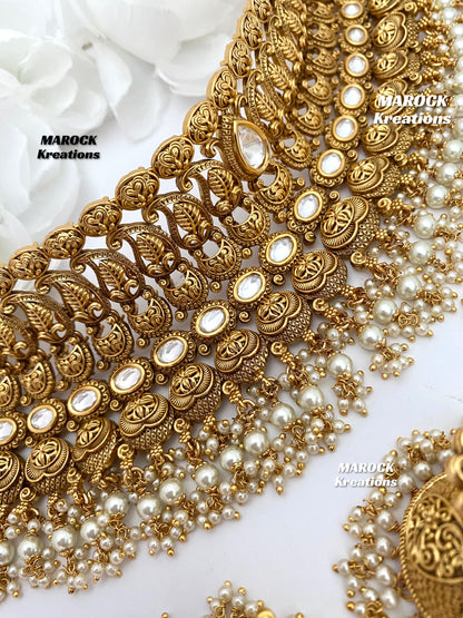 Elegant Gold Plated premium quality Kundan Statement Necklace set/Bridal set