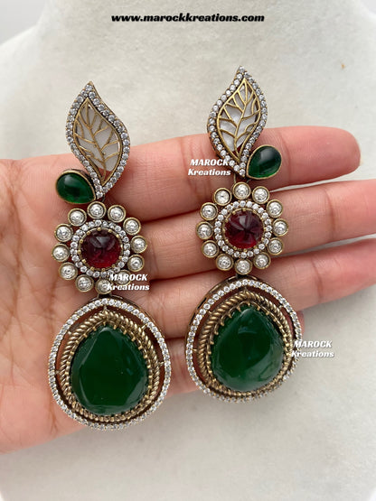 Angela Sabyasachi inspired Premium Quality Moissanite Kundan Necklace set