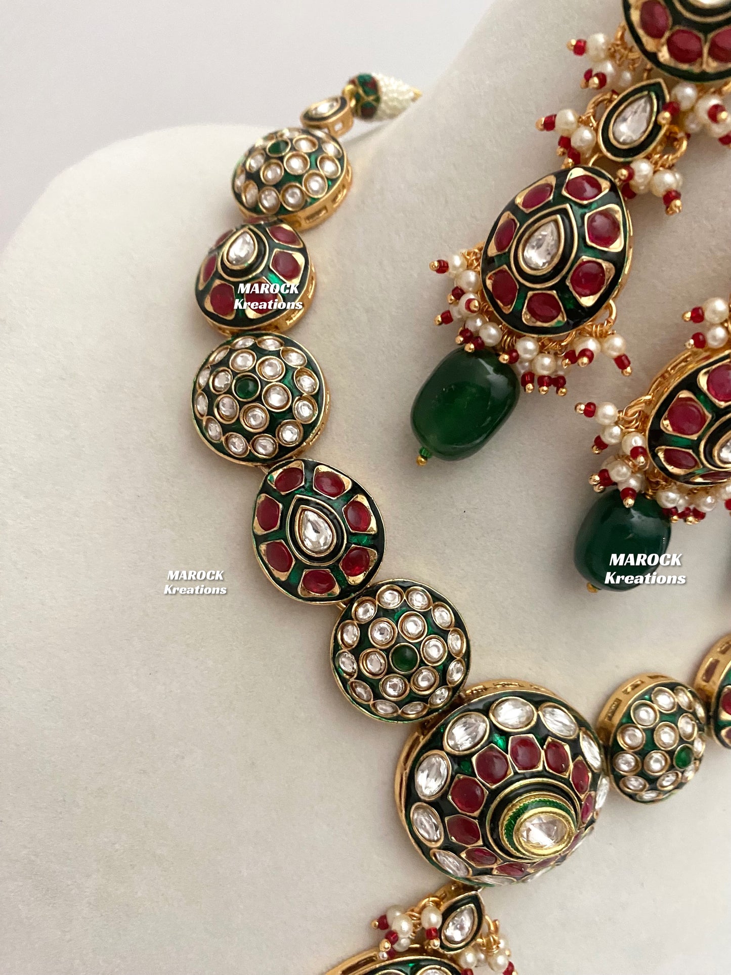 Akriti Premium Quality uncut Kundan Statement Necklace set