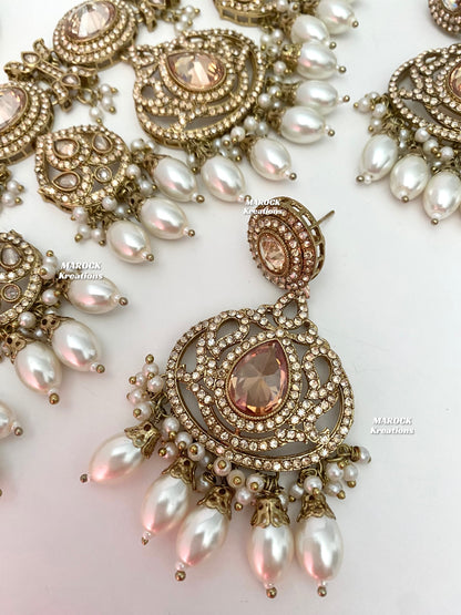 Yumna Polki statement Choker/Necklace set