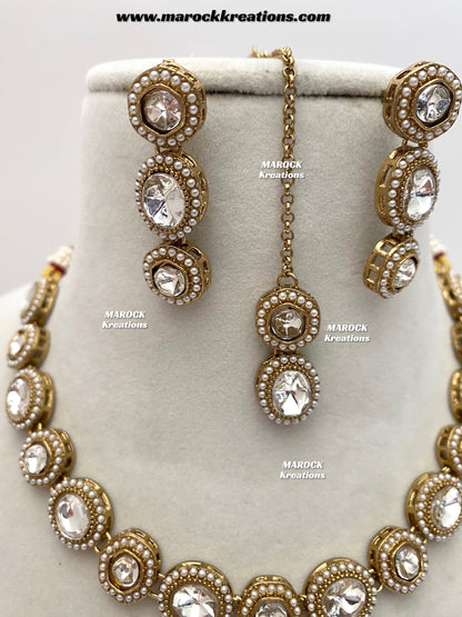 Aditi Premium Quality Kundan Single line necklace set
