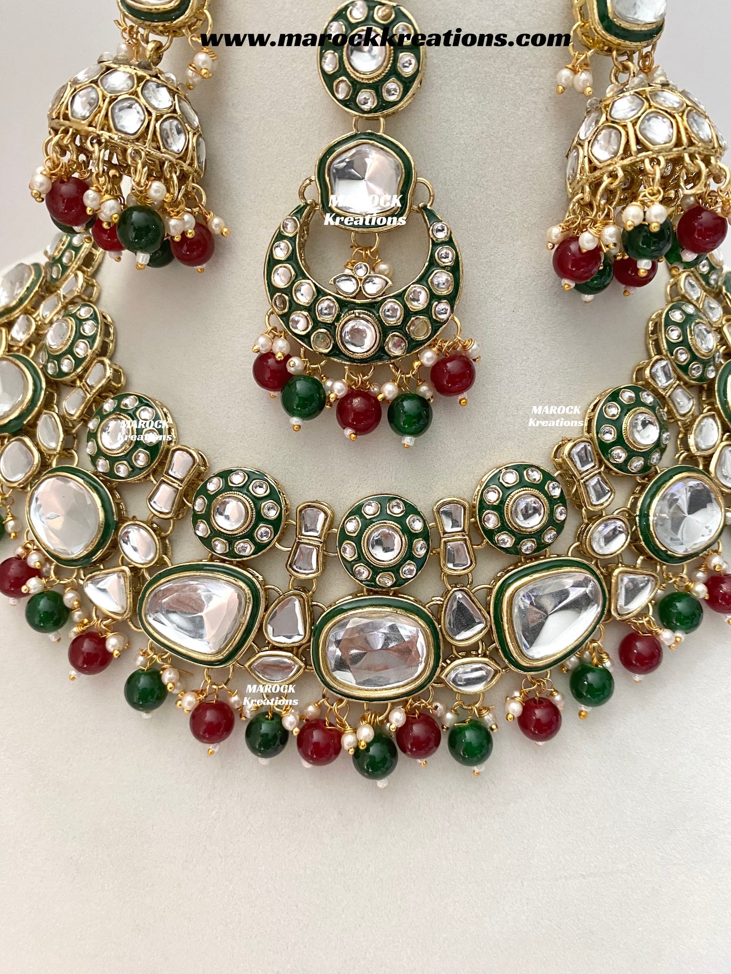 Swasti Kundan Necklace set