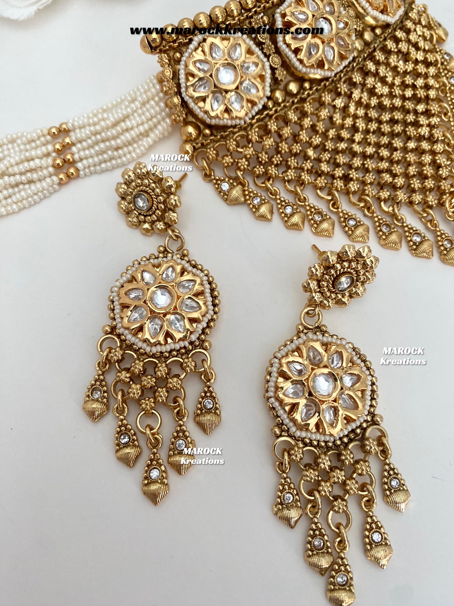 Ruchi Premium Quality Gold plated exclusive Kundan Choker set