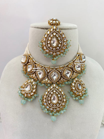 Rahila Premium quality Kundan Statement Choker/Necklace Set
