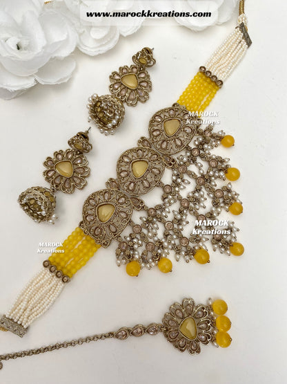 Amaira Antique Gold Polki choker set