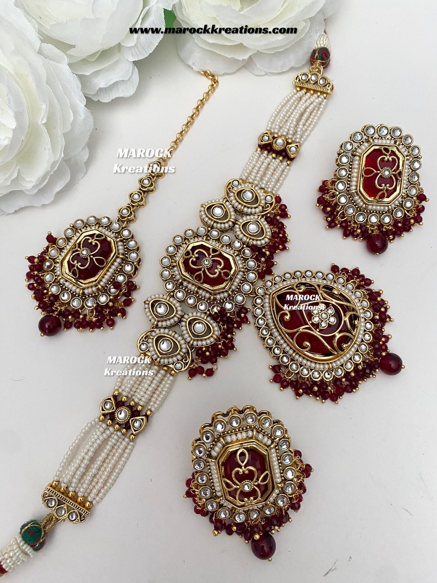 Premium Quality Kundan Statement choker set