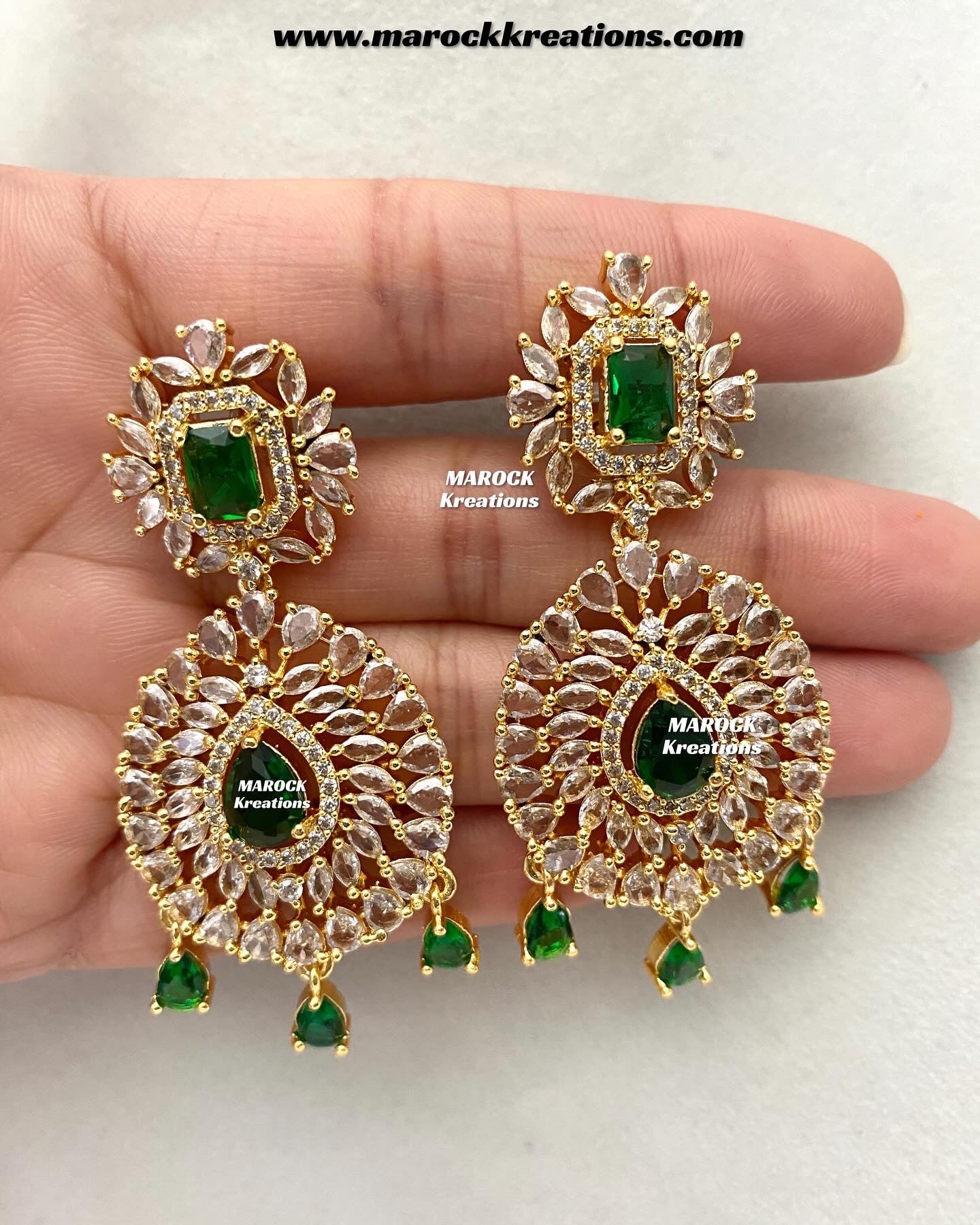 Farhat Golden American Diamond Necklace set