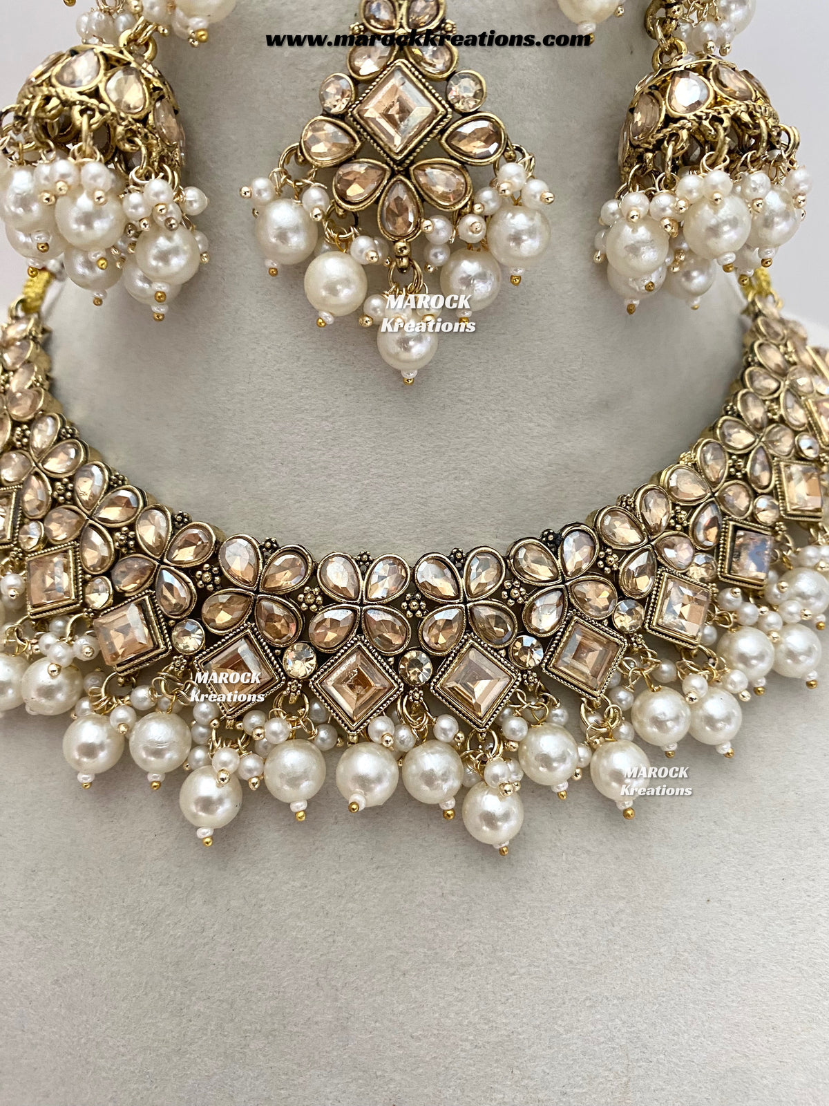 Anami Antique Gold Polki Necklace set