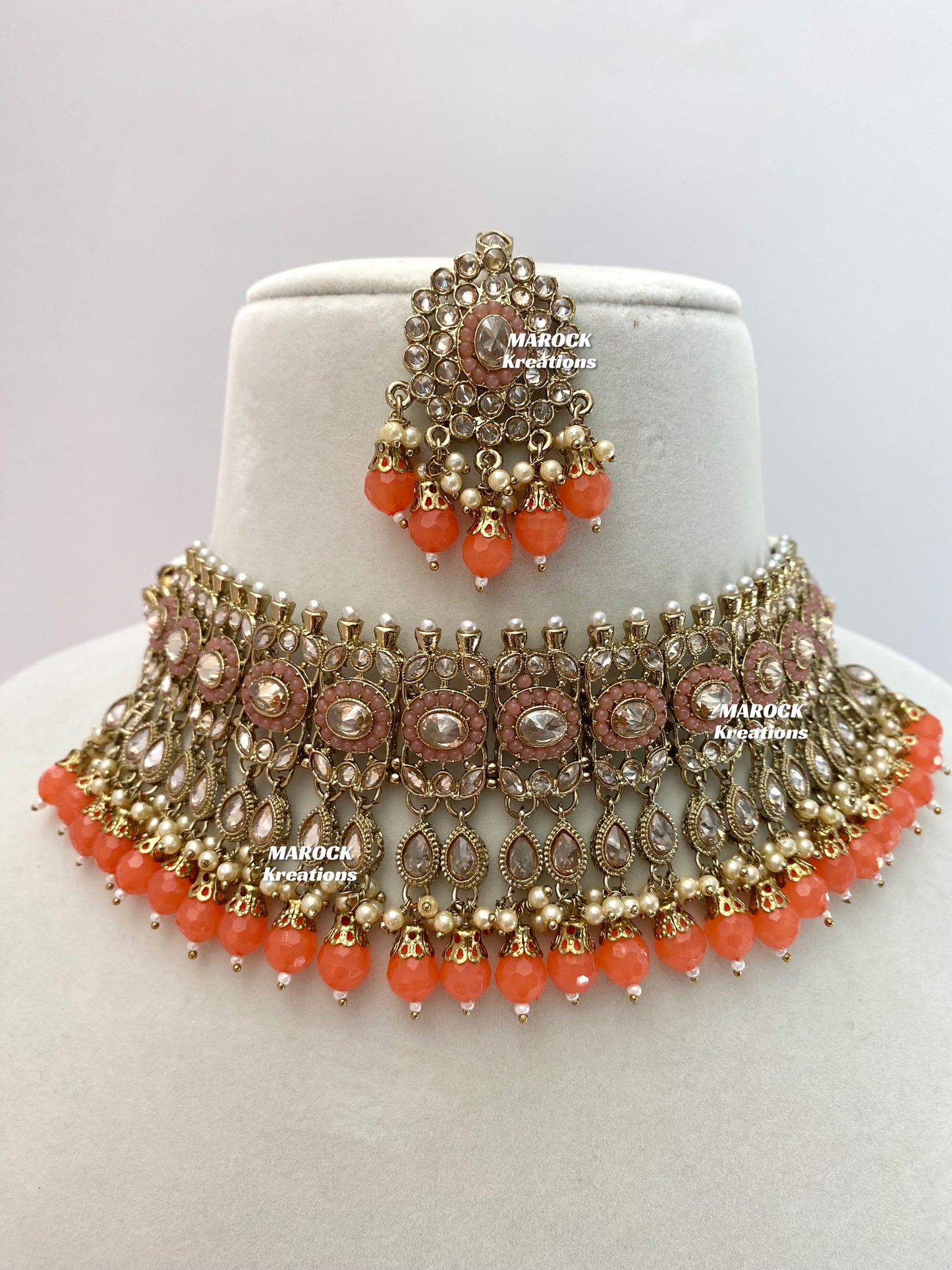 Antique Gold Polki choker sets