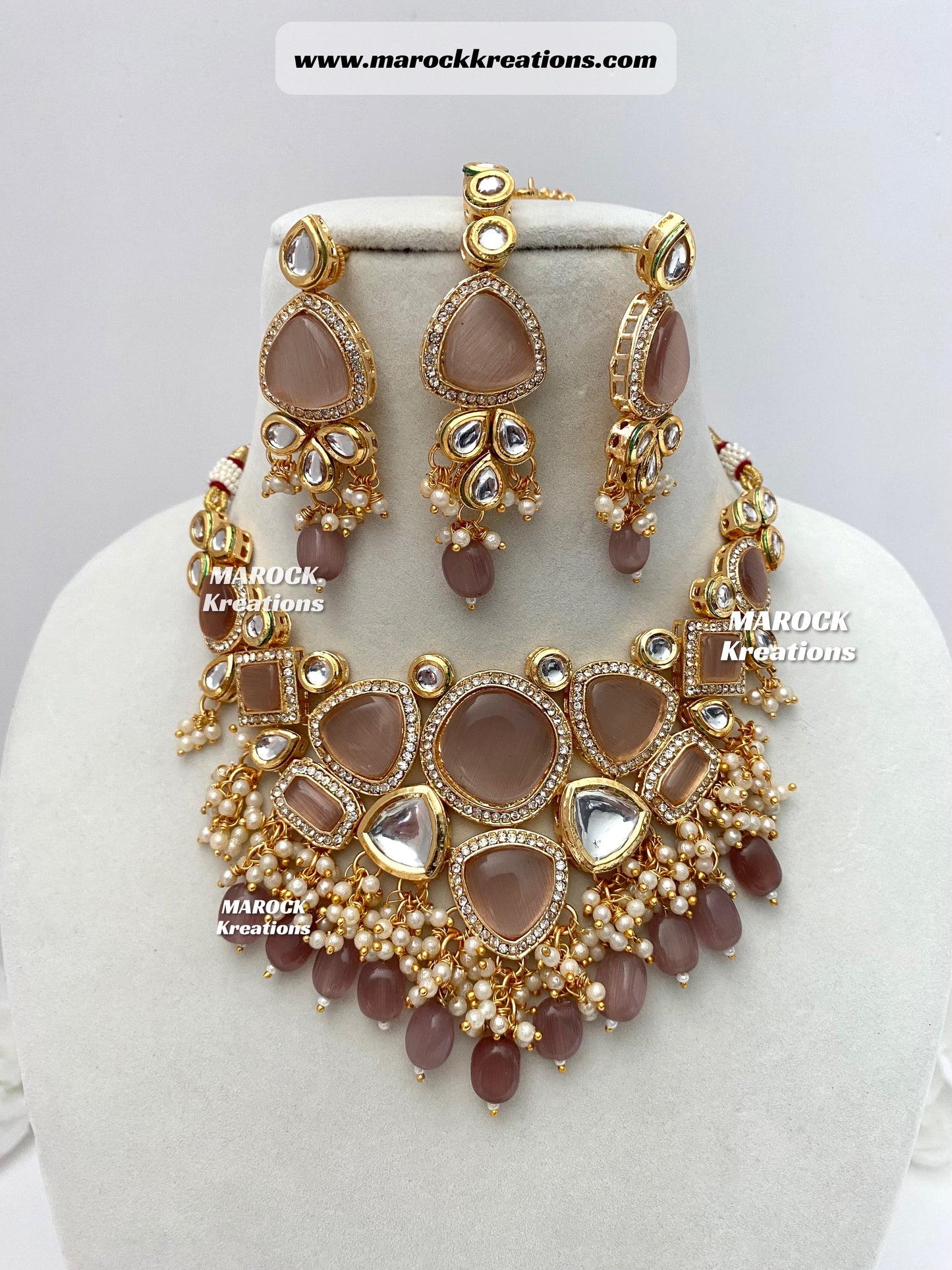 Kundan Statement Necklace set