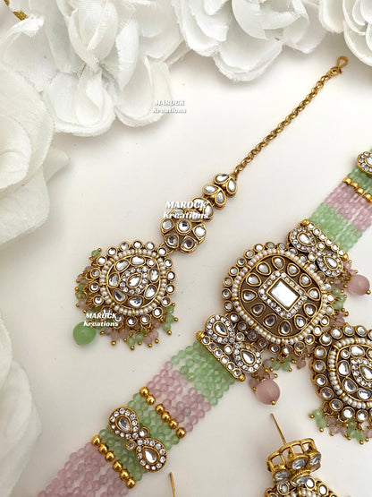 Simona Premium Quality Kundan Choker set