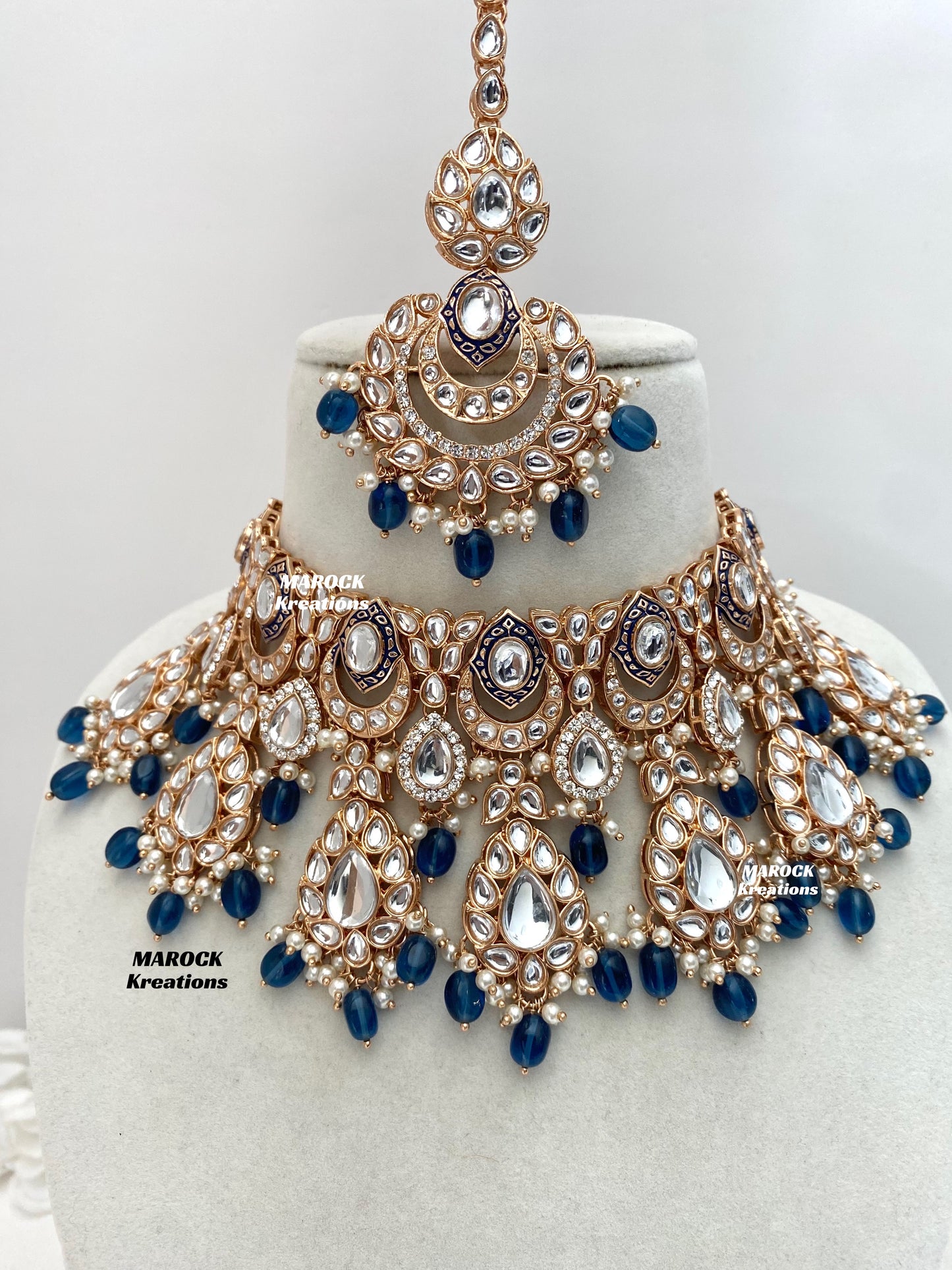 Kaniz Premium Quality Rose Gold Kundan Meenakari Choker/Necklace set