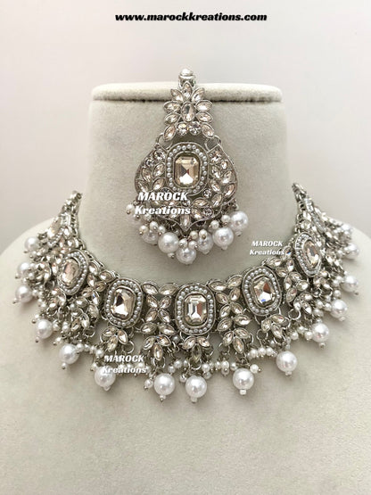 Inati Silver Polki Choker set