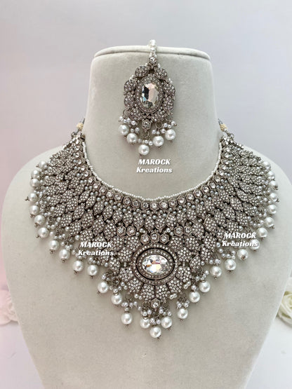 Silver Pakistani Necklace set