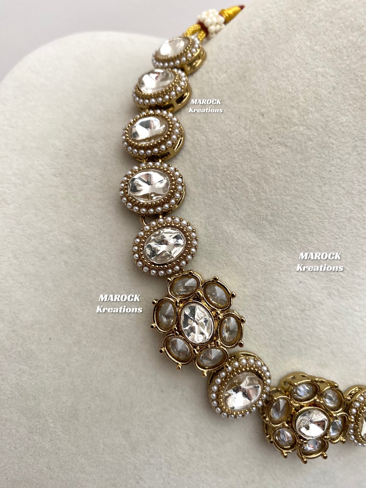Arina Premium Quality Kundan Single line necklace set