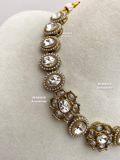 Arina Premium Quality Kundan Single line necklace set