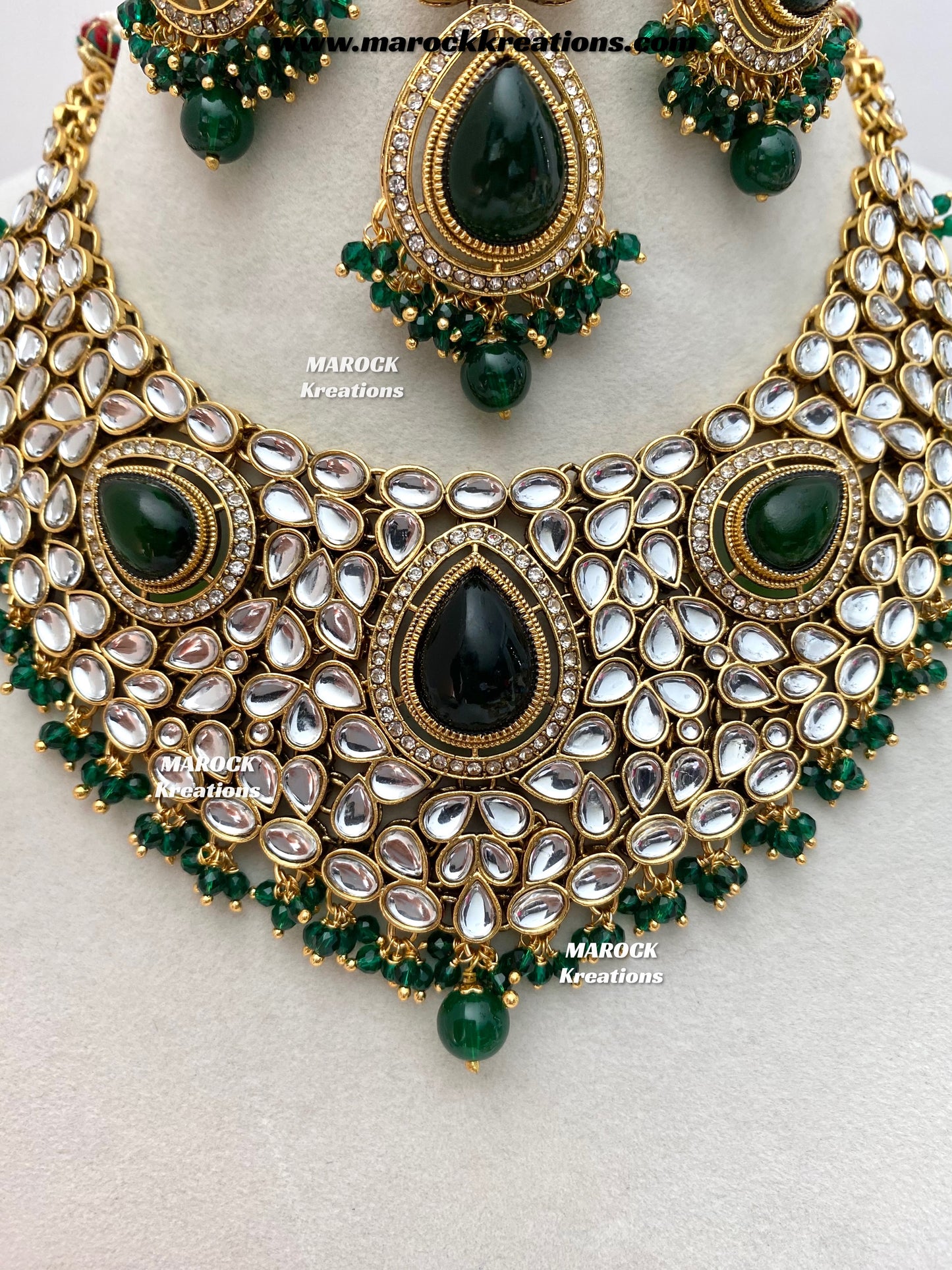 Veena Premium Quality Kundan Statement Necklace set