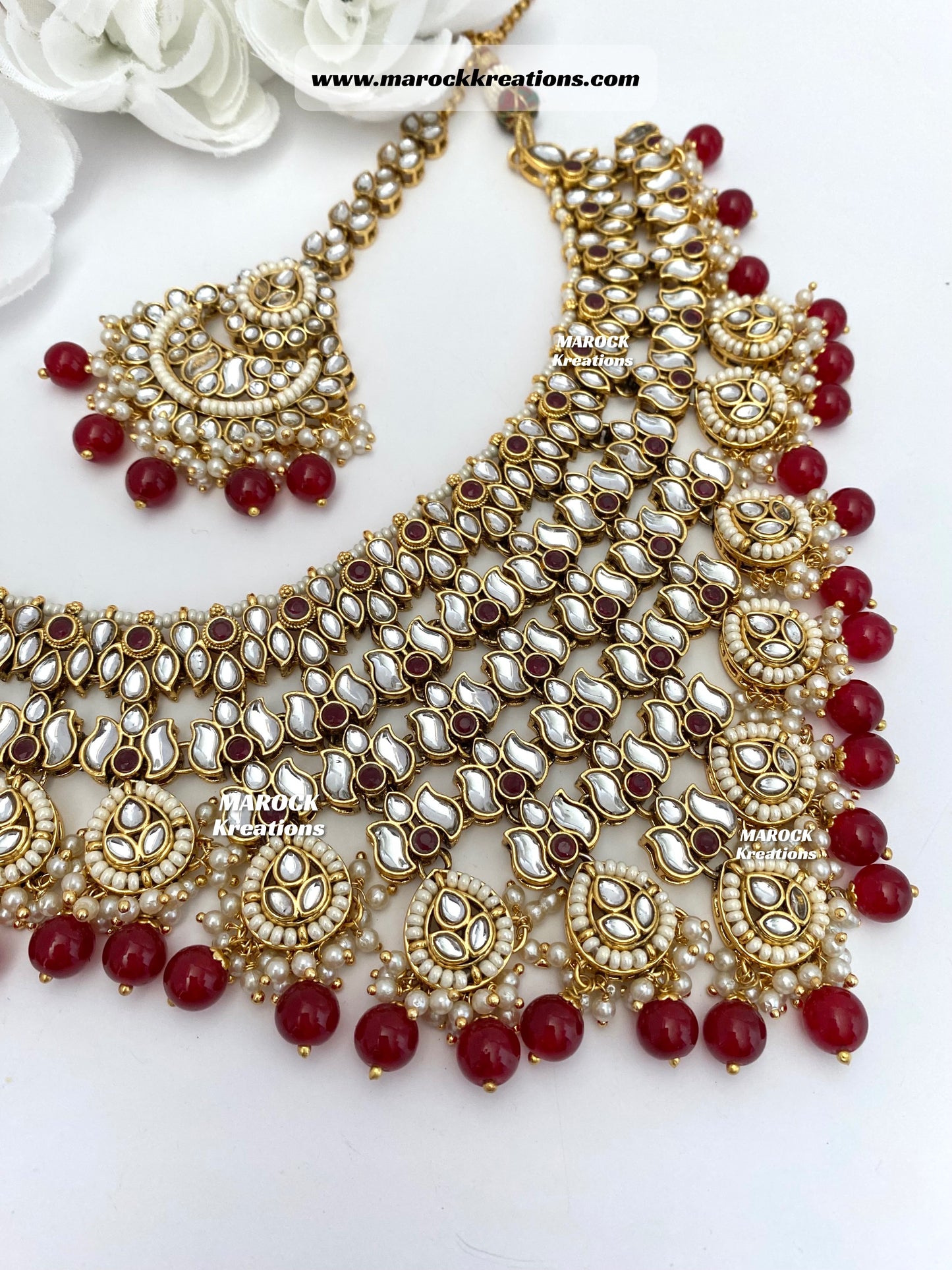 Fine Kundan V-shape Statement Necklace set