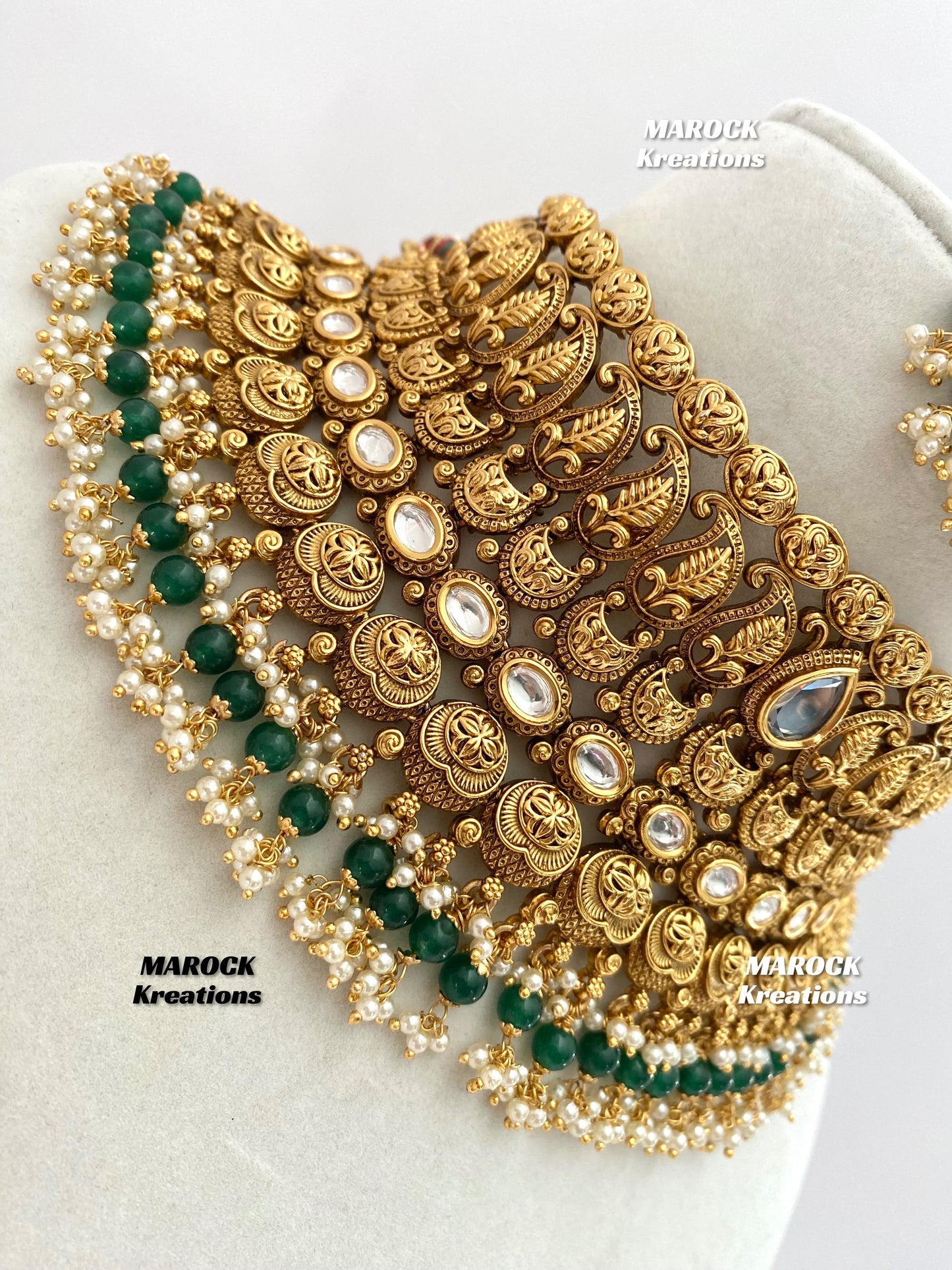 Elegant Gold Plated premium quality Kundan Green Statement Necklace set/Bridal set