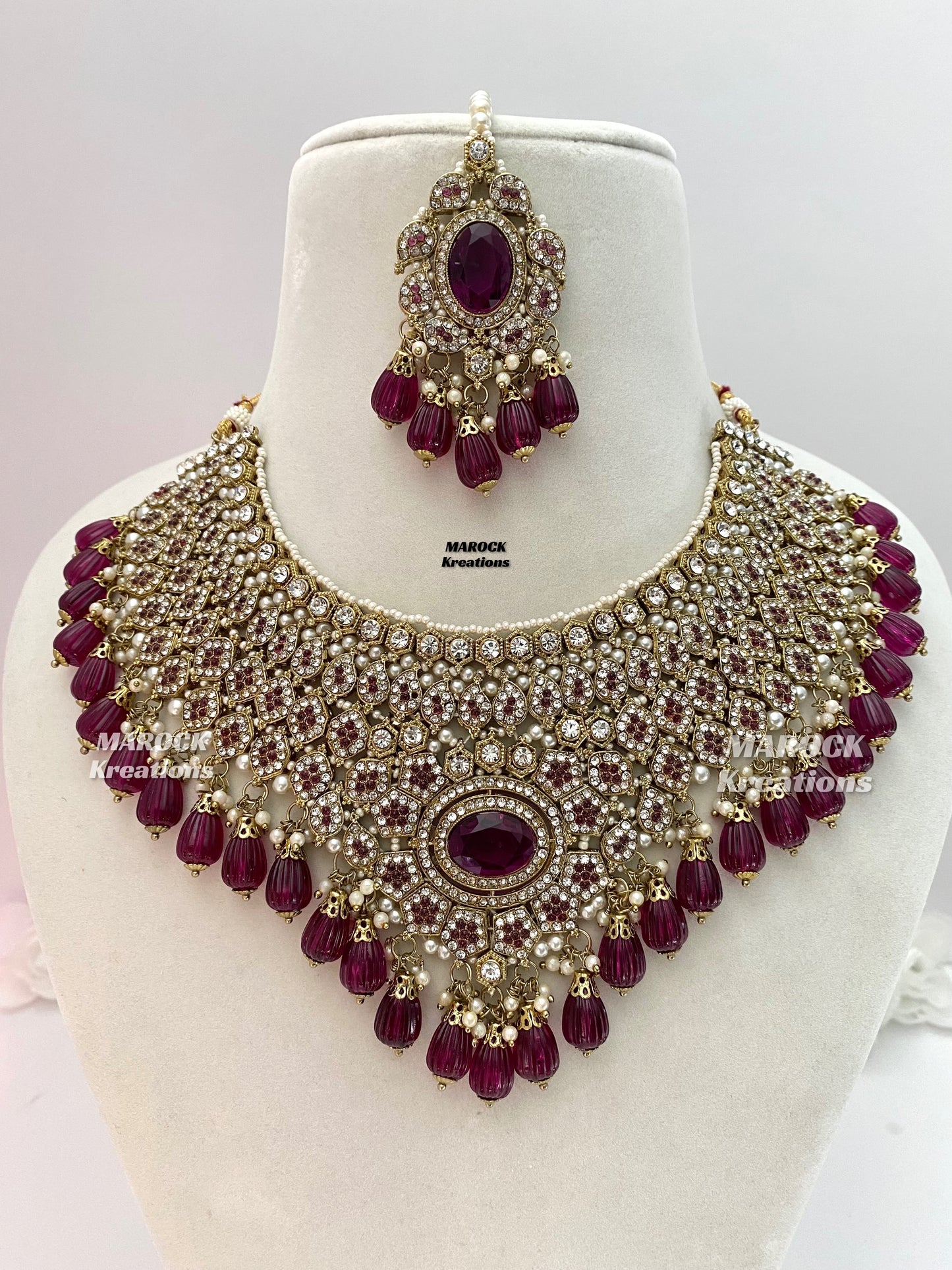 Antique Gold Pakistani Wine Necklace set