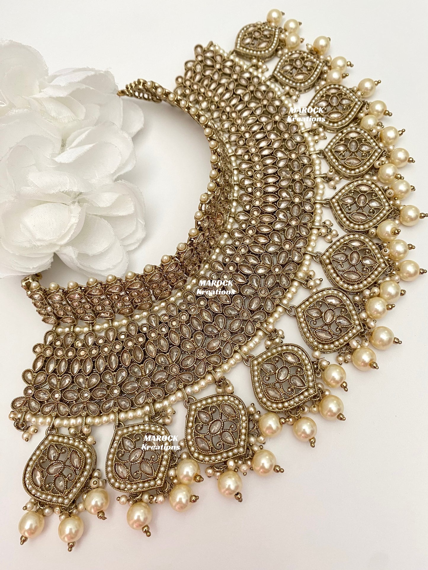 Tashi Premium Quality Polki Statement Bridal set