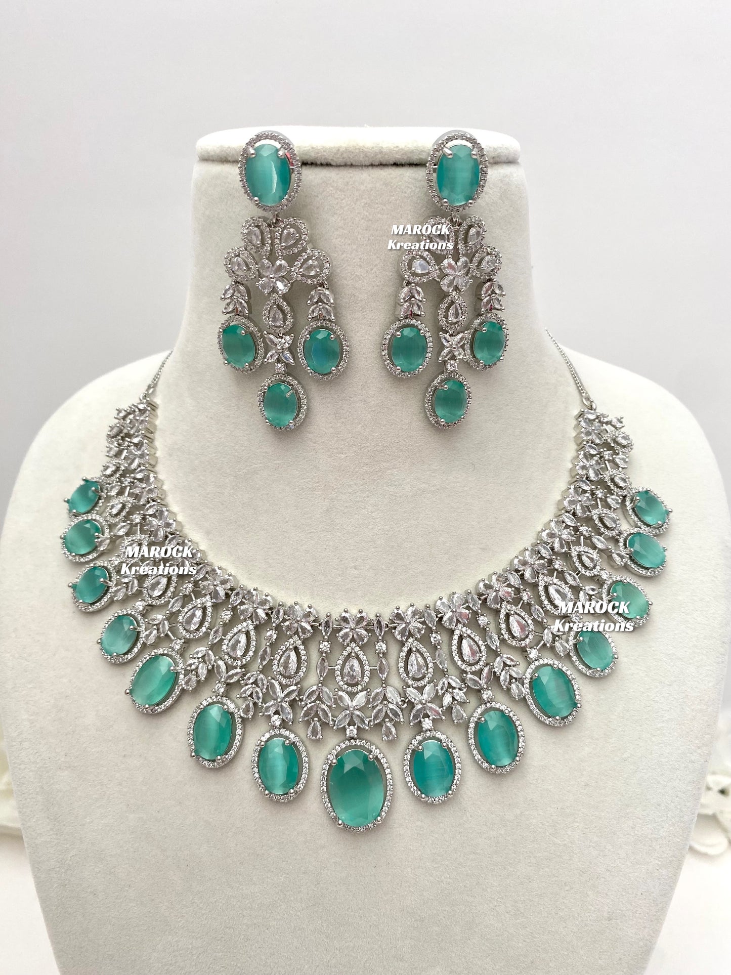 Amaya American Diamond Necklace set