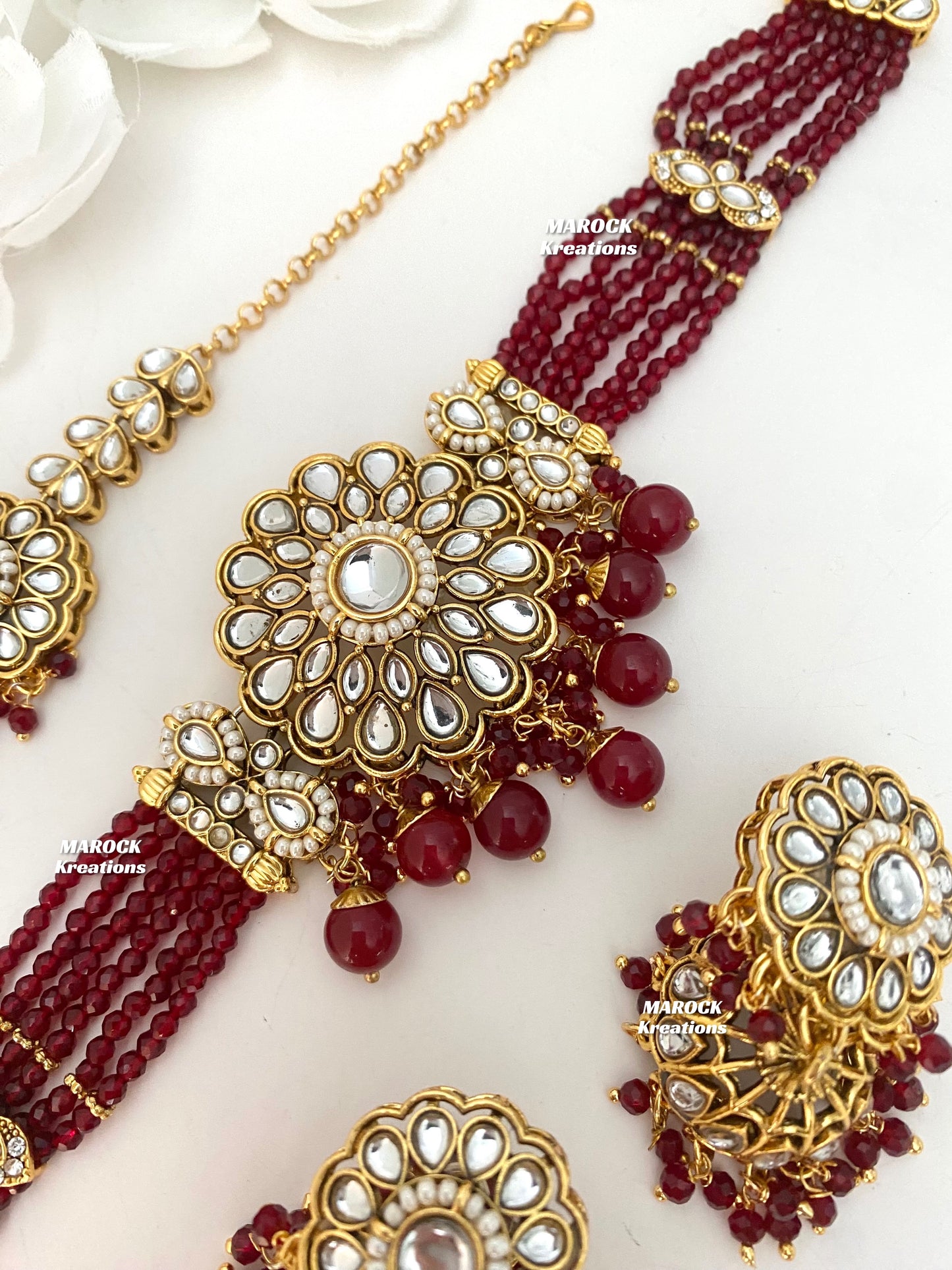 Ginni Premium Quality Kundan choker set