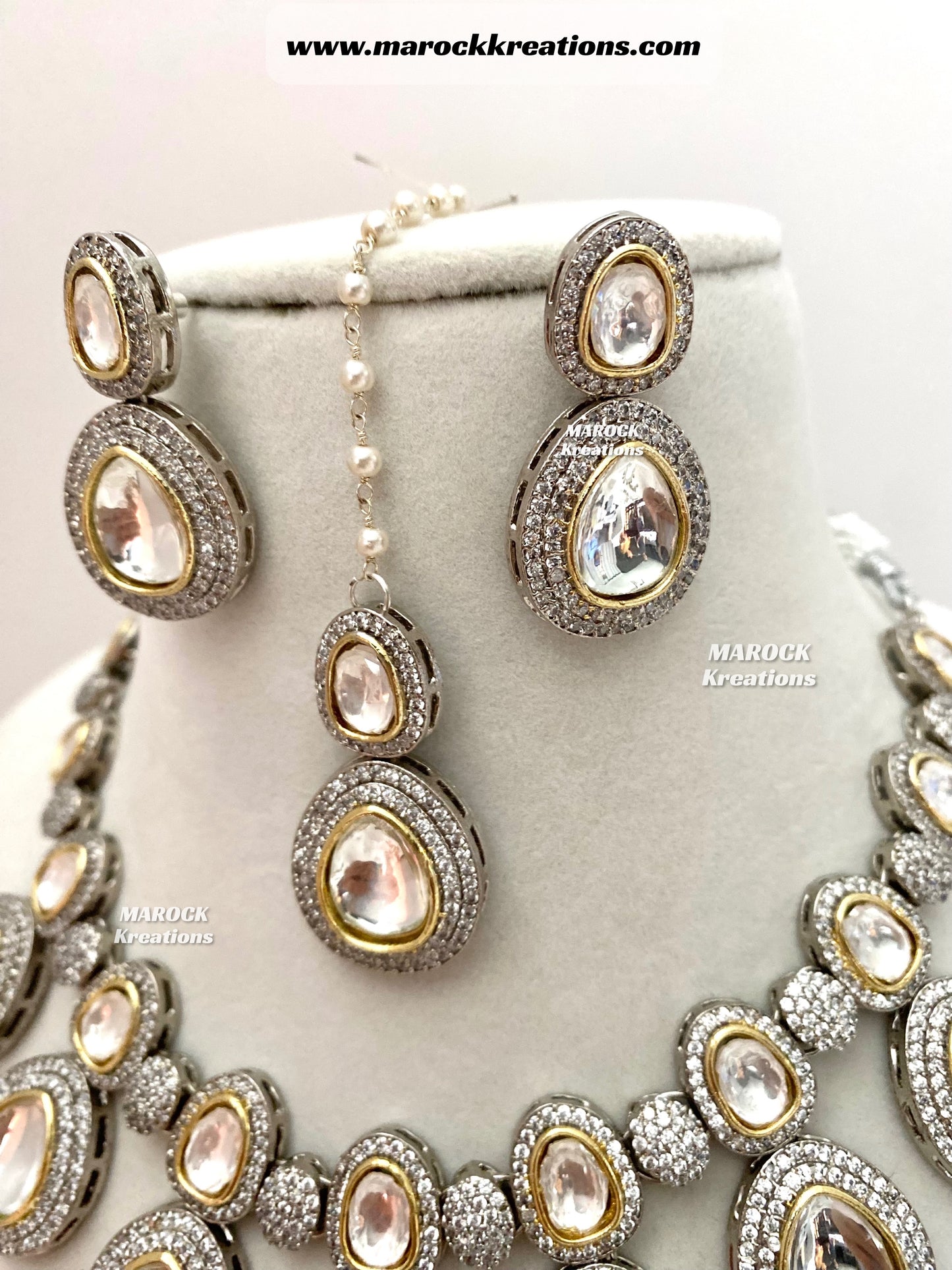 Evelyn Tyani inspired Premium Quality dual tone Kundan Necklace set