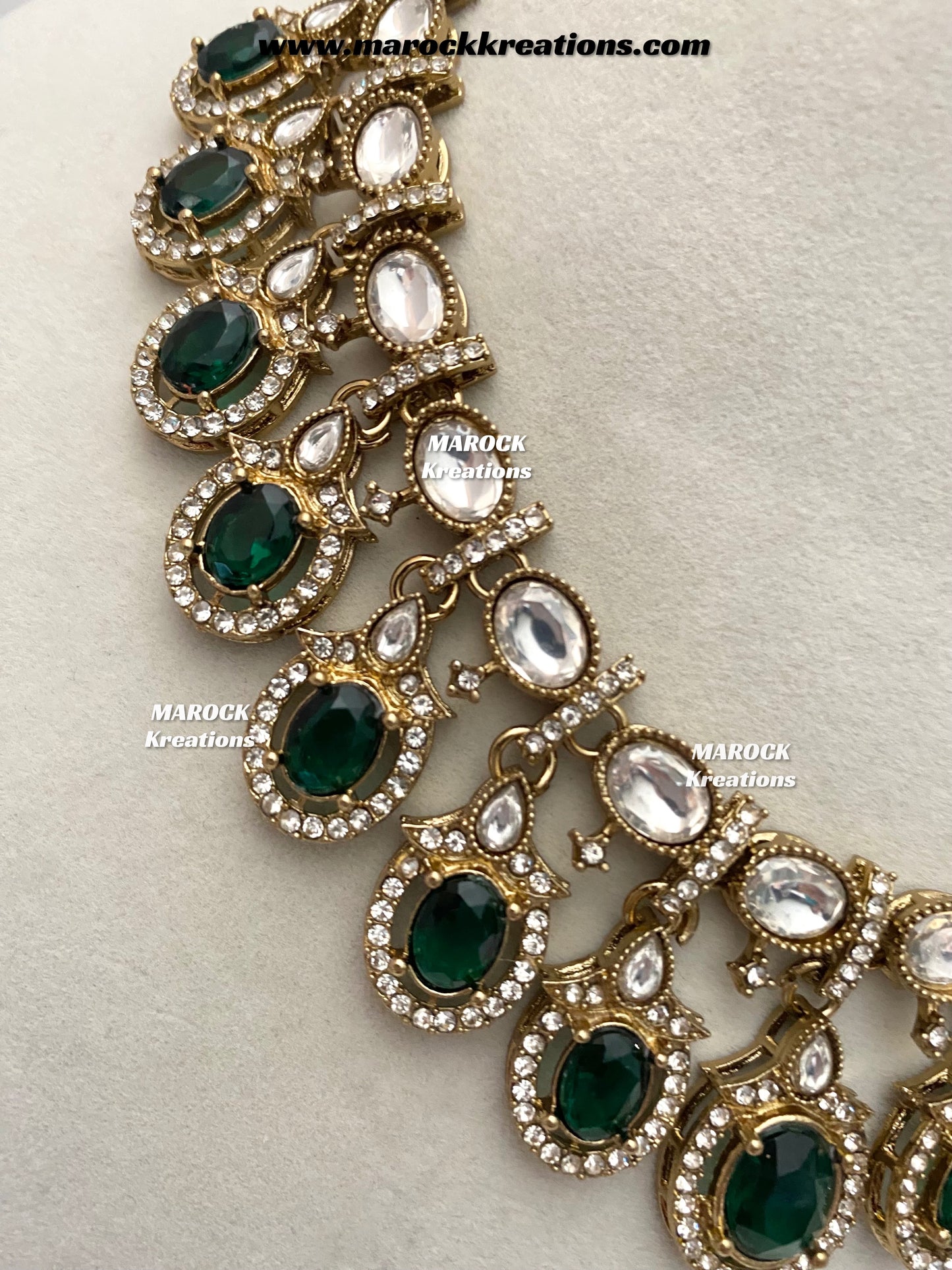 Areeba Kundan Necklace set