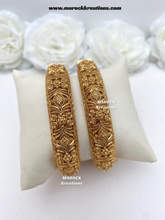 Sandhya Premium Quality Gold plated openable kade/Bangles/Kangan