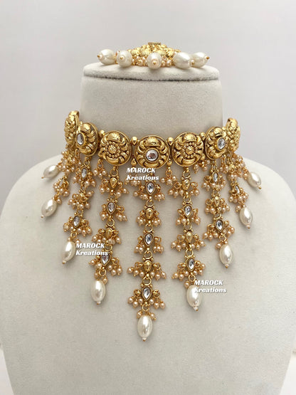 Kanika Gold plated Kundan choker set