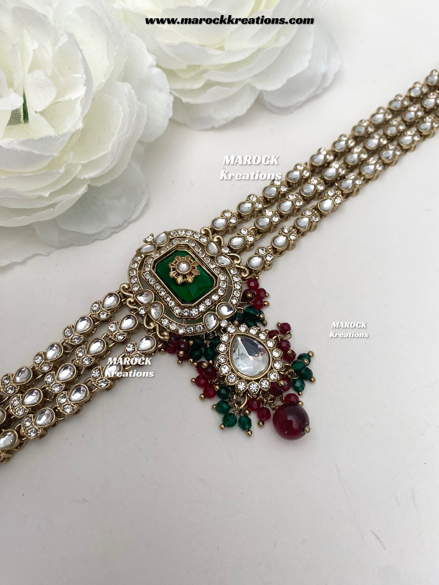 Yusrah Premium Quality Antique gold Kundan Statement Bridal set