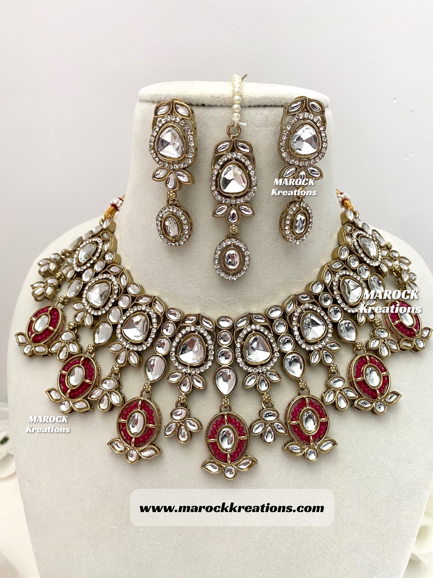 Noor Kundan Statement Necklace set