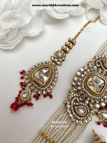 Aarzoo Kundan Statement Choker set